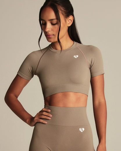 Power Seamless Short Sleeve Crop Top | Taupe Grey