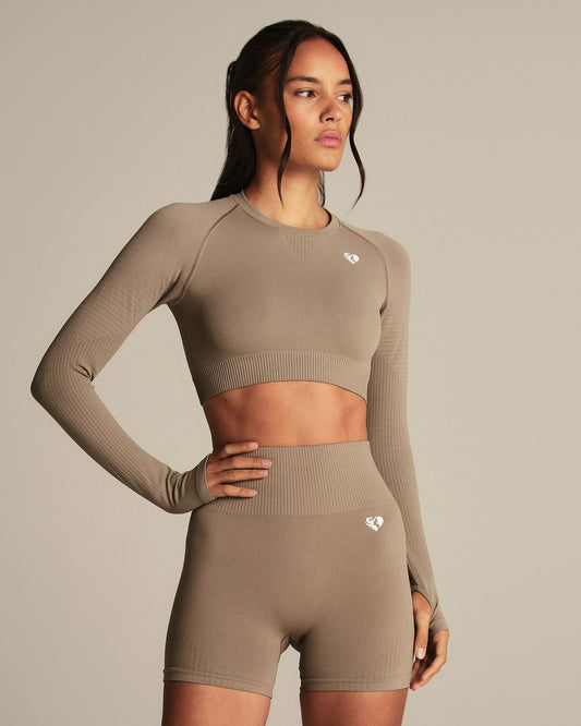 Power Seamless Long Sleeve Crop Top | Taupe Grey